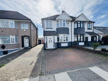 Harewood Avenue, Northolt