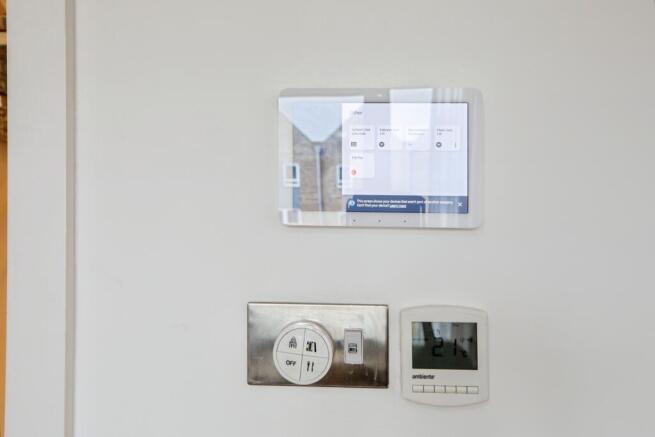 pbox-IMG.jpg