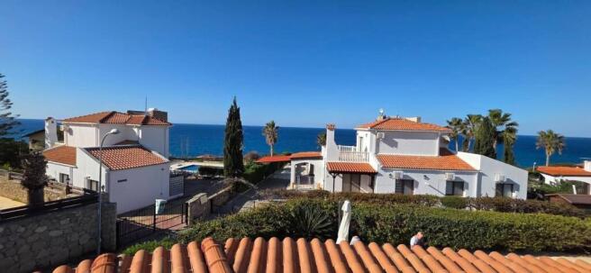 Sunset 3 Bedroom Villa with Private Swimming Pool and Driveway Image 9999 3