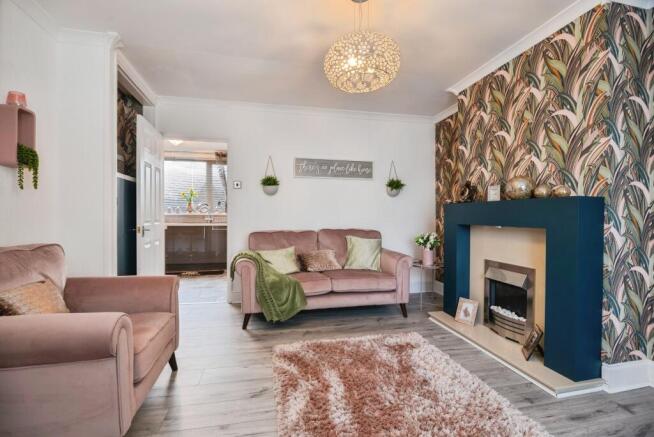 2 bed Terraced for sale Image 5