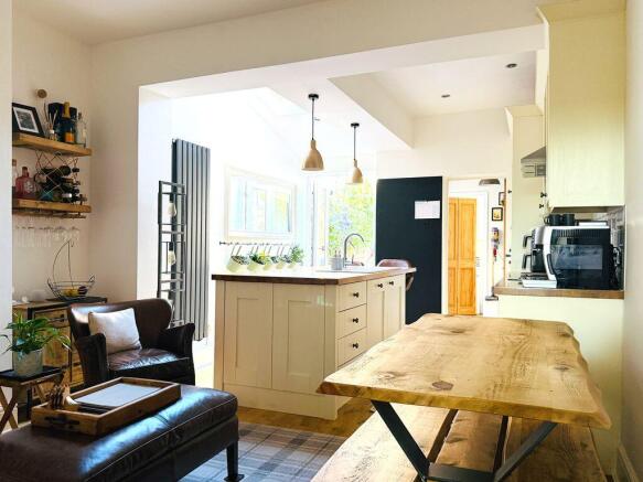 2 bed Terraced for sale Image 11