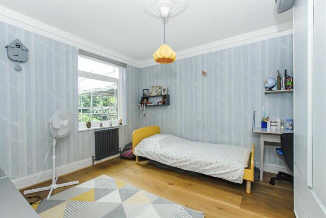 Photo 11