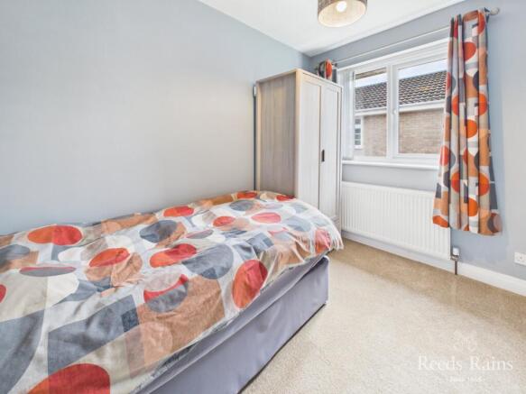 4 bed Detached for sale Image 9
