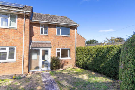 Wood Park, Ludgershall