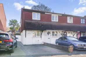 55, Mapleton Road, London E4 6XJ