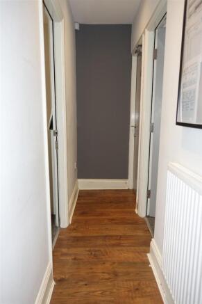 5 bed Private Halls to rent Image 8