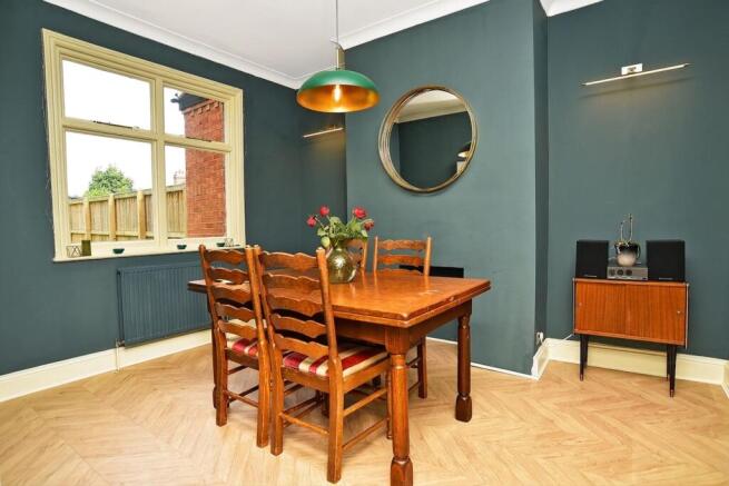 3 bed Semi-Detached for sale Image 10
