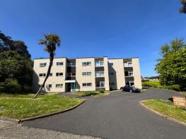 7, Lancaster House, Belle Vue Road, Paignton TQ4 6HD