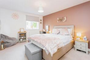 Flat 2, Henrietta Court, Grainger Way, Haywards Heath RH17 7DL