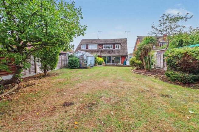 4 TIDWORTH AVENUE outside-4.jpg