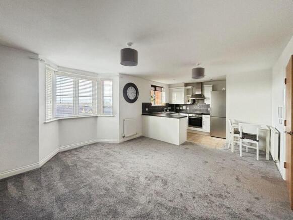 Lounge/Kitchen