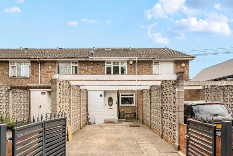 Redmead Road, Hayes, UB3