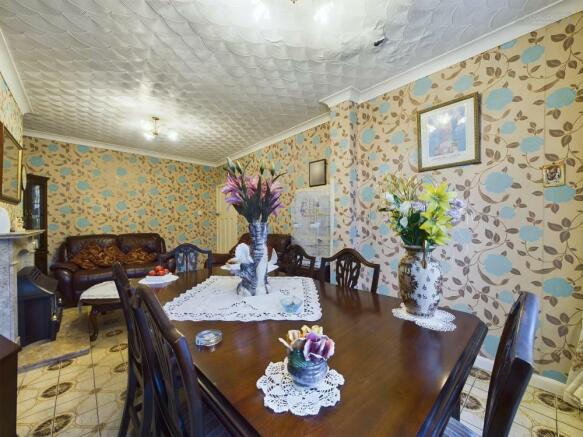 Living/Dining Room