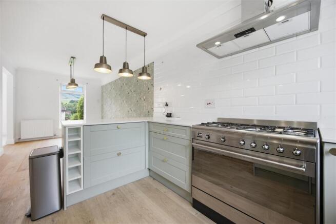 17_ARCHIBALD_TERRACE_MILTON_OF_CAMPSIE_010.JPG