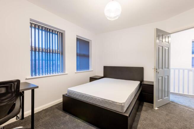 1 bed House Share to rent Image 10