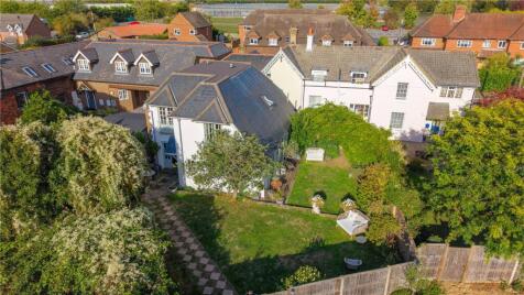 Portsmouth Road, Milford, GU8