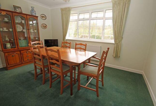 Dining room (b...