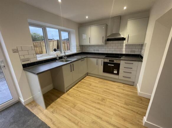Maunsell Way, Wroughton, Swindon photo 3