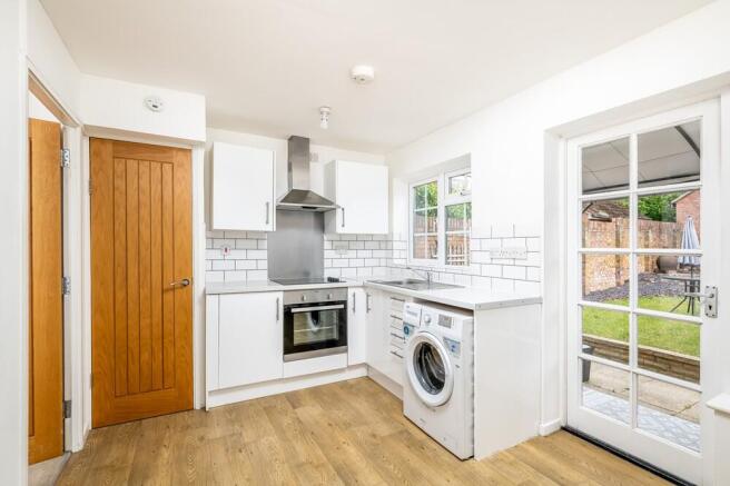 260518 - 34 Tyne Crescent, Bedford - 08