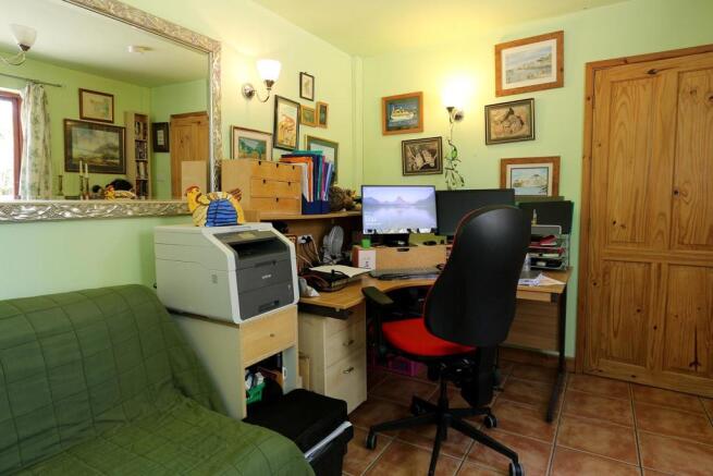 Dining Room/ Office