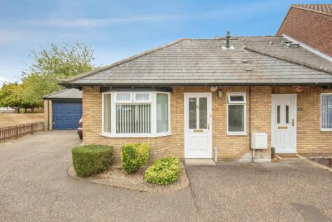 Dale Close, Stanway, COLCHESTER