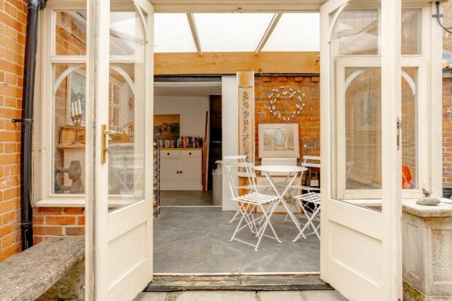 Garden room