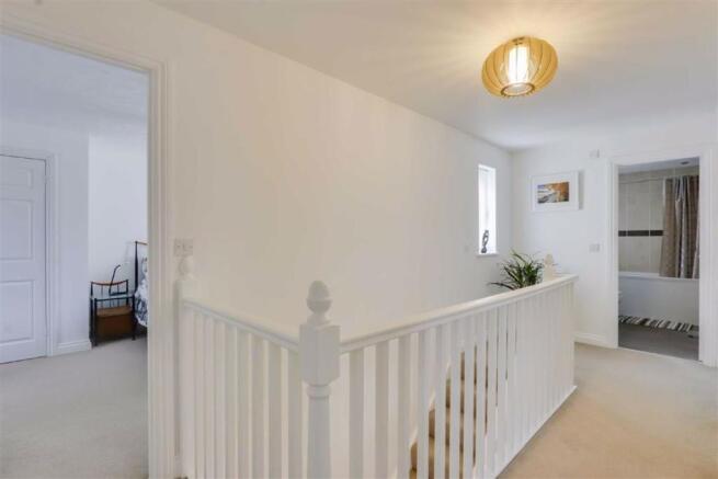 FIRST FLOOR LANDING