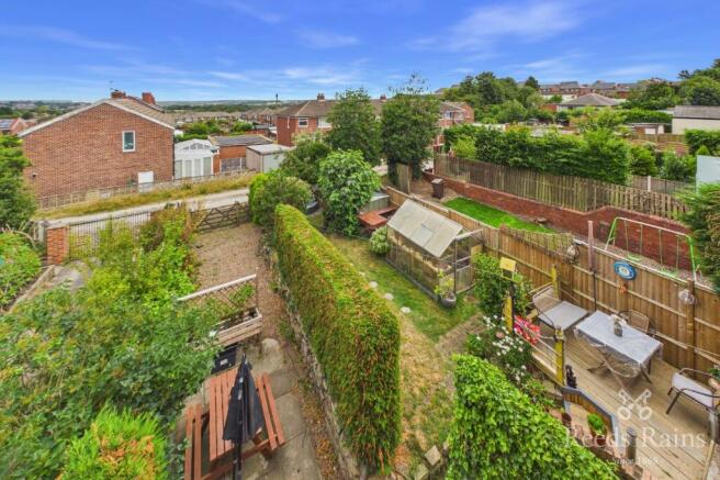 3 bed Semi-Detached for sale Image 6