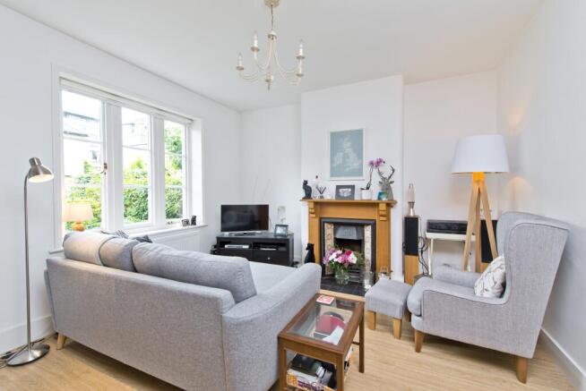 11 Bertram Cottages-