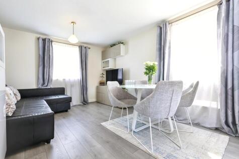 Flat 5 Guild Close, Witney