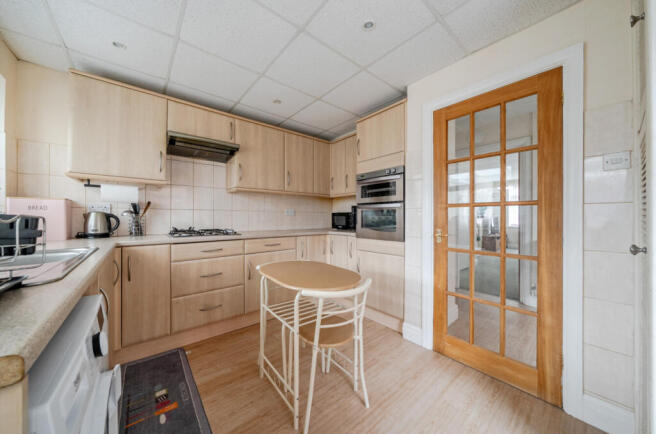 1403296-9-697361524a577