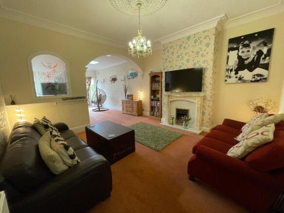 4 bed Detached for sale Image 10