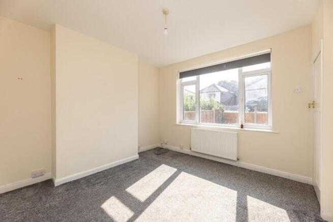 3 bed Semi-Detached for sale Image 2