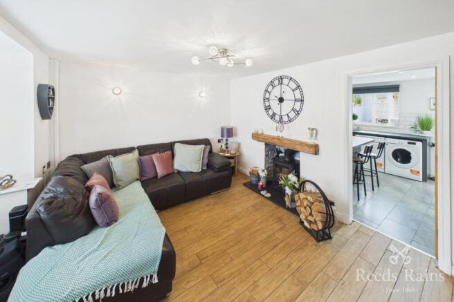 3 bed Terraced for sale Image 4