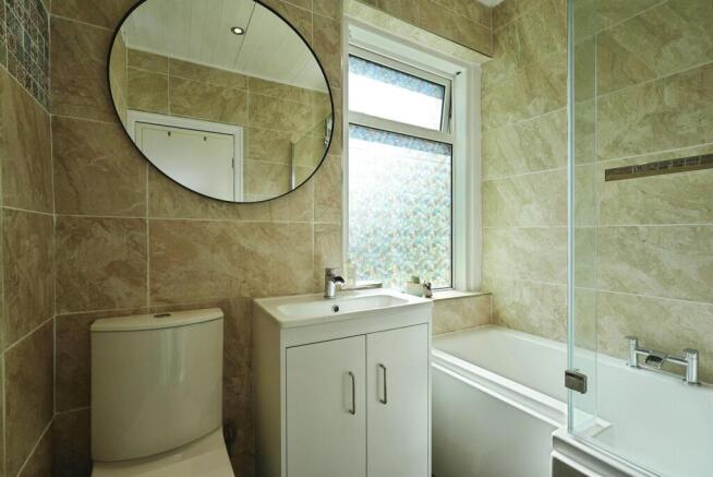 3 bed Semi-Detached for sale Image 12