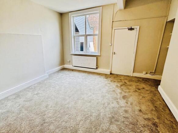 1 bed Flat to rent Image 5