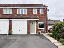 7, Buffham Pastures, Bradford BD13 3AQ