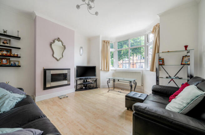 1330801-13-688204...