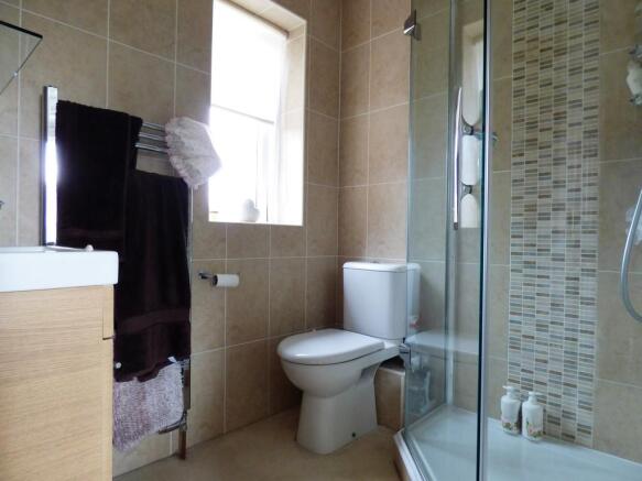En Suite to Maste...