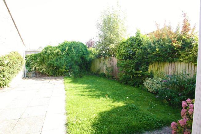 Photo 10