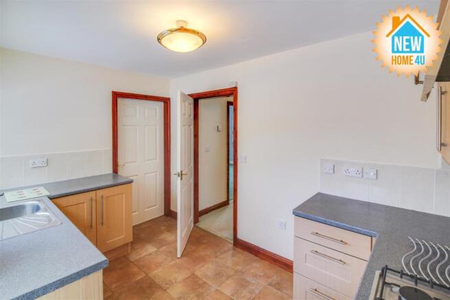 KITCHEN: