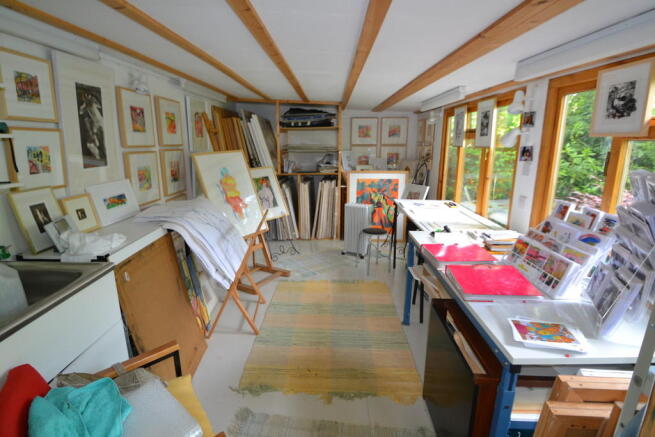 Photo 6