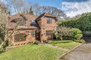 36a Kimmeridge, High Street, Rowledge, Farnham GU10 4BT