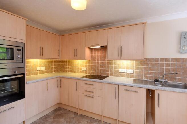 Modern Fitted Kitchen