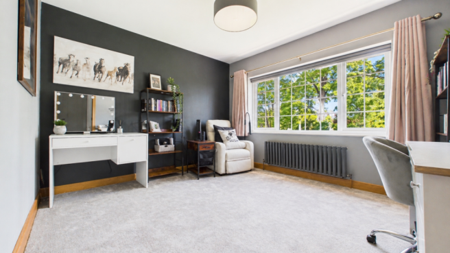 4 bed Detached for sale Image 11