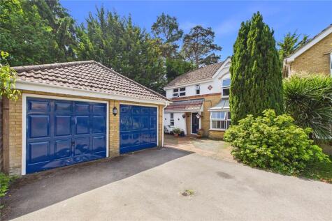 Heathside Park, Camberley, Surrey, GU15