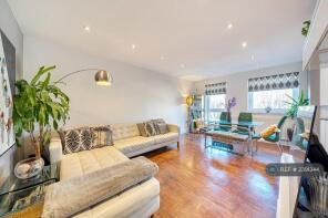 Flat 23, Bron Court, Brondesbury Road, London NW6 6AU