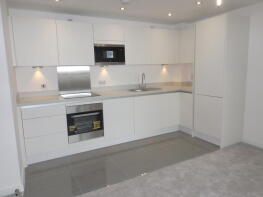 25, Douglas House, Ferry Court, Grangetown, Cardiff CF11 0LD