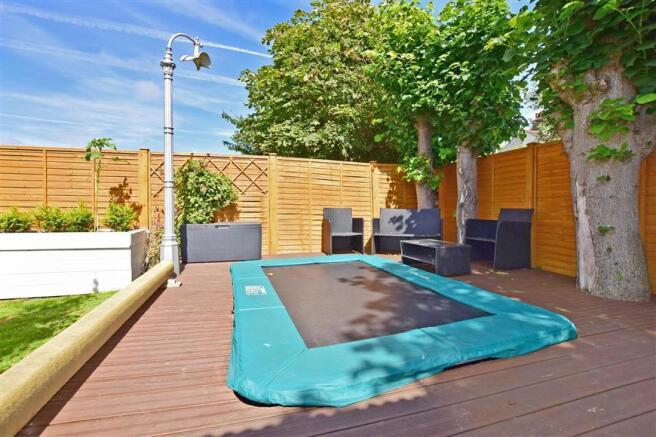 External Lifestyle Photograph