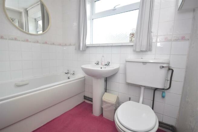 NEW Bathroom.jpg